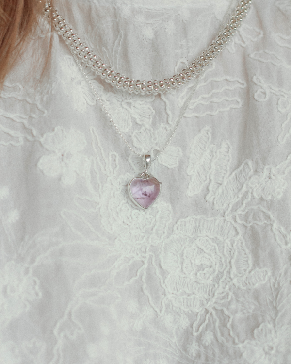 Projekt bez nazwy – 2025-12-04T171905.946 Zawieszka petit Coeur z ametrynem