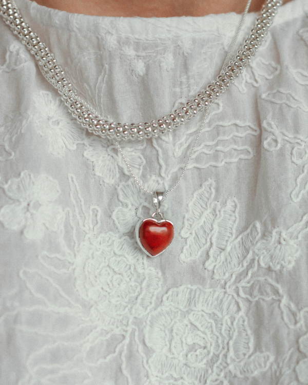 Naszyjnik petit Coeur z jaspisem czerwonym Zawieszka petit Coeur z jaspisem czerwonym